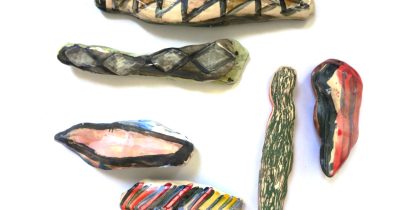 Sara Gassmann: KNOCHEN Series 2017. Glazed ceramics