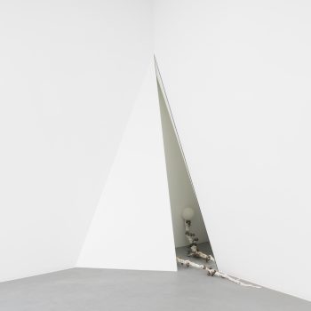 Digo apenas em palavras o que conheceis em pensamento IV, 2026
MDF, mirror, wax, cotton threads,
Hakea fruit, and natural fibers
220 x 134 x 125 cm (aprox.)

Photo credit: Carbonara Studio