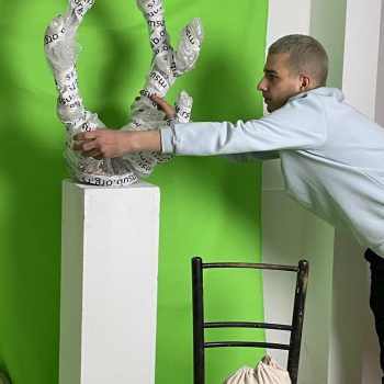 MRTVA PRIRODA (STILL LIFE), 2022, performance and installation, credit Nikola Šorga, courtesy of Nemanja Milenković