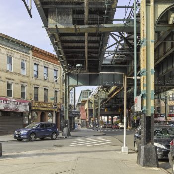 Dominique Uldry, "New Utrecht Avenue 2020", Color Photography © Dominique Uldry 2020.