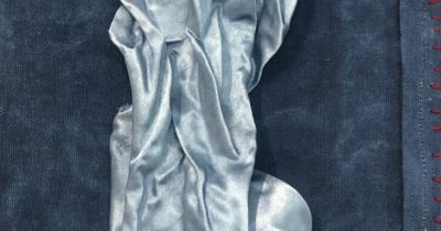 María de los Àngeles Rodríguez Jiménez, Tangled in Blue, 2020, Indigo, oil, acrylic, metal, sequence, satin, and linen. Courtesy of the artist.